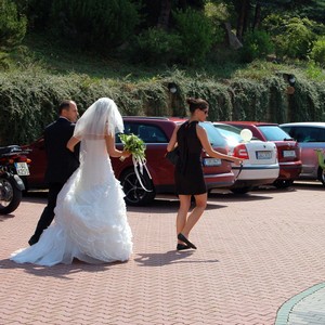 Nev�sta a svatebn� koordin�torka Petra