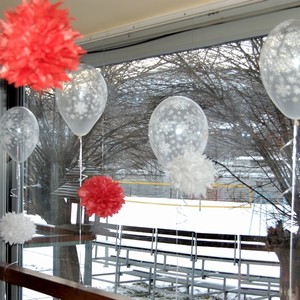 Balonky a pom poms