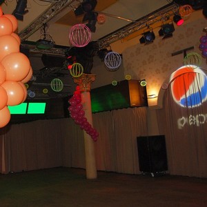 Pepsi Cola nesm� chyb�t na ��dn� party