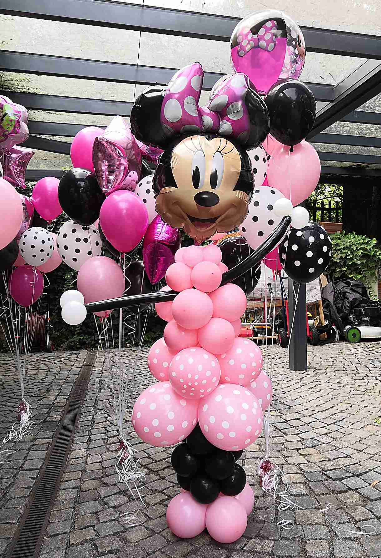 Minnie
