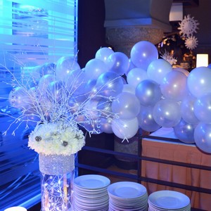 Kv�tinov� v�zdoba winter party
