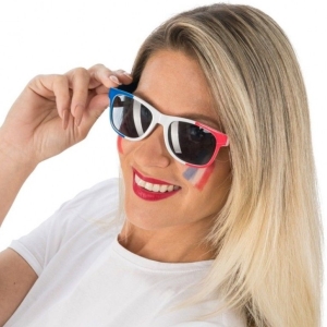 Br�le �erveno-b�lo-modr�