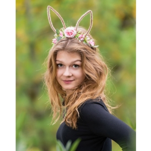 �elenka Kr�li�� u�i s kytkami