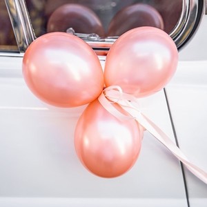 DEKORA�N� SET na auto r��ov� zlato1