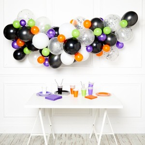 GIRLANDA bal�nkov� Halloween 4 m 70 ks