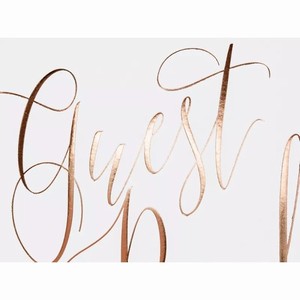KNIHA host� b�l� s Rose Gold n�pisem 20x24,5cm