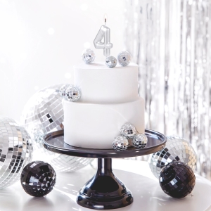 Sv��ka dortov� leskl� "4" st��brn� 6 cm