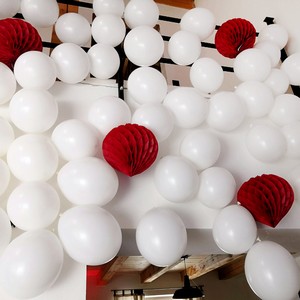 Balonkov� st�na