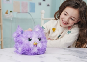 Spin Master Fur Fluffs interaktivn� ply�ov� �t���tko