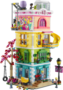 LEGO� Friends 41748 Komunitn� centrum v m�ste�ku Heartlake