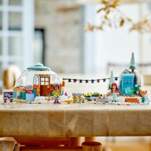 LEGO� Friends 41760 Zimn� dobrodru�stv� v igl�