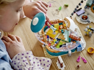 LEGO� Friends 41760 Zimn� dobrodru�stv� v igl�