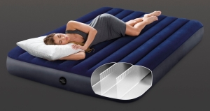 Nafukovac� postel Standard Queen 152 cm x 203 cm