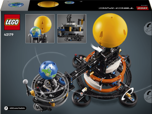 LEGO� Technic 42179 Planeta Zem� a M�s�c na ob�n� dr�ze