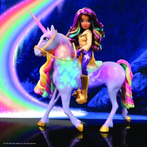 Unicorn academy sv�teln� jednoro�ec Wildstar 28 cm s panenkou Sophi� 24 cm