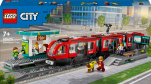 LEGO� City 60423 Tramvaj a zast�vka v centru m�sta