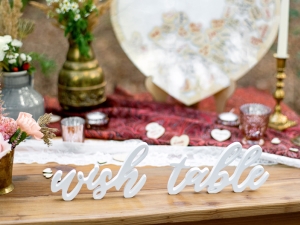 D�ev�n� n�pis Wish table, b�l�, 40x10cm